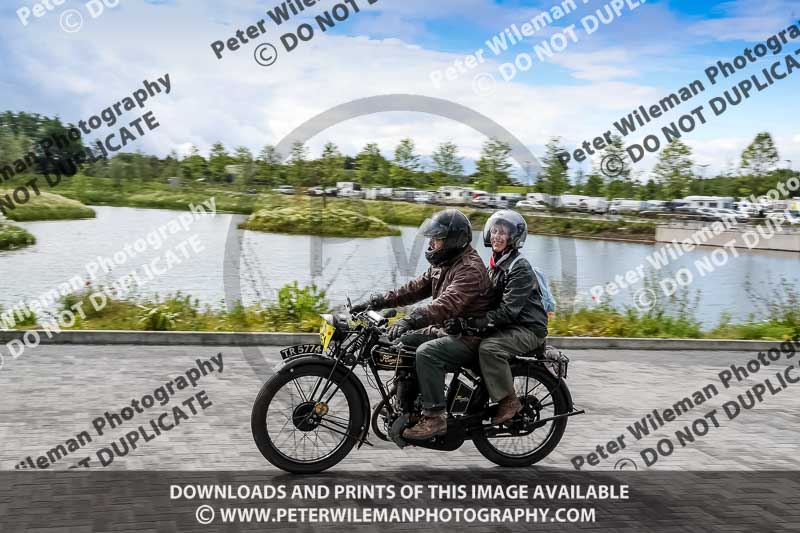 Vintage motorcycle club;eventdigitalimages;no limits trackdays;peter wileman photography;vintage motocycles;vmcc banbury run photographs
